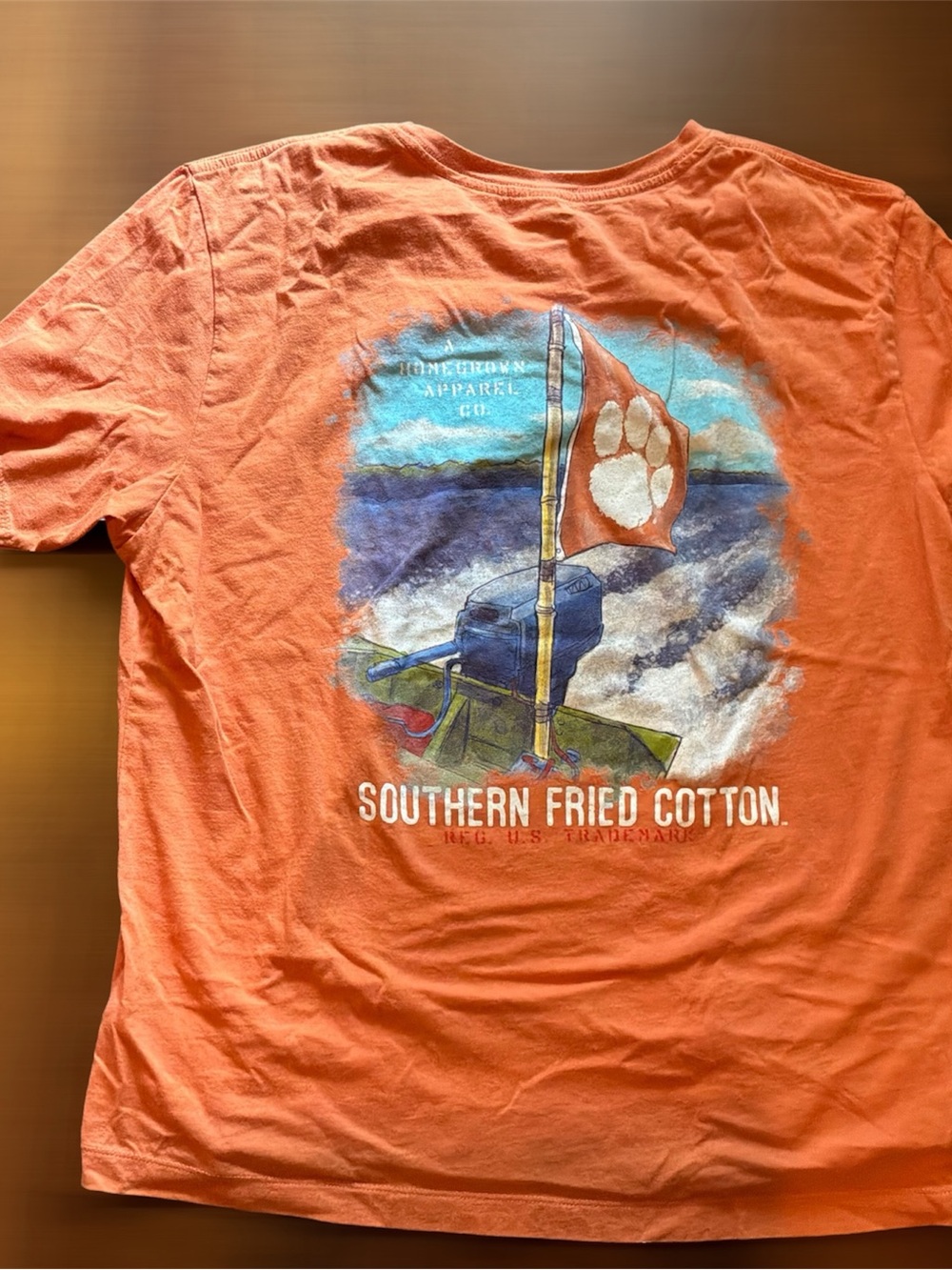 Southern Fried Cotton Clemson Lake Graphic Short Sleeve Tee Men’s XL